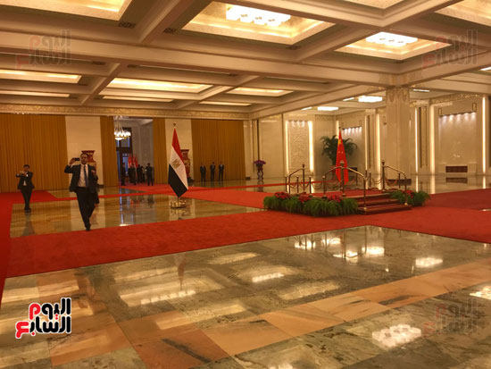 استقبال حافل بانتظار الرئيس السيسي بقاعة الشعب بالعاصمة الصينية بكين (5)