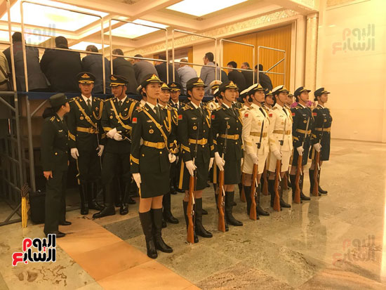 استقبال حافل بانتظار الرئيس السيسي بقاعة الشعب بالعاصمة الصينية بكين (13)