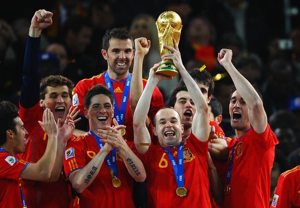 منتخب إسبانيا بطل العالم 2010