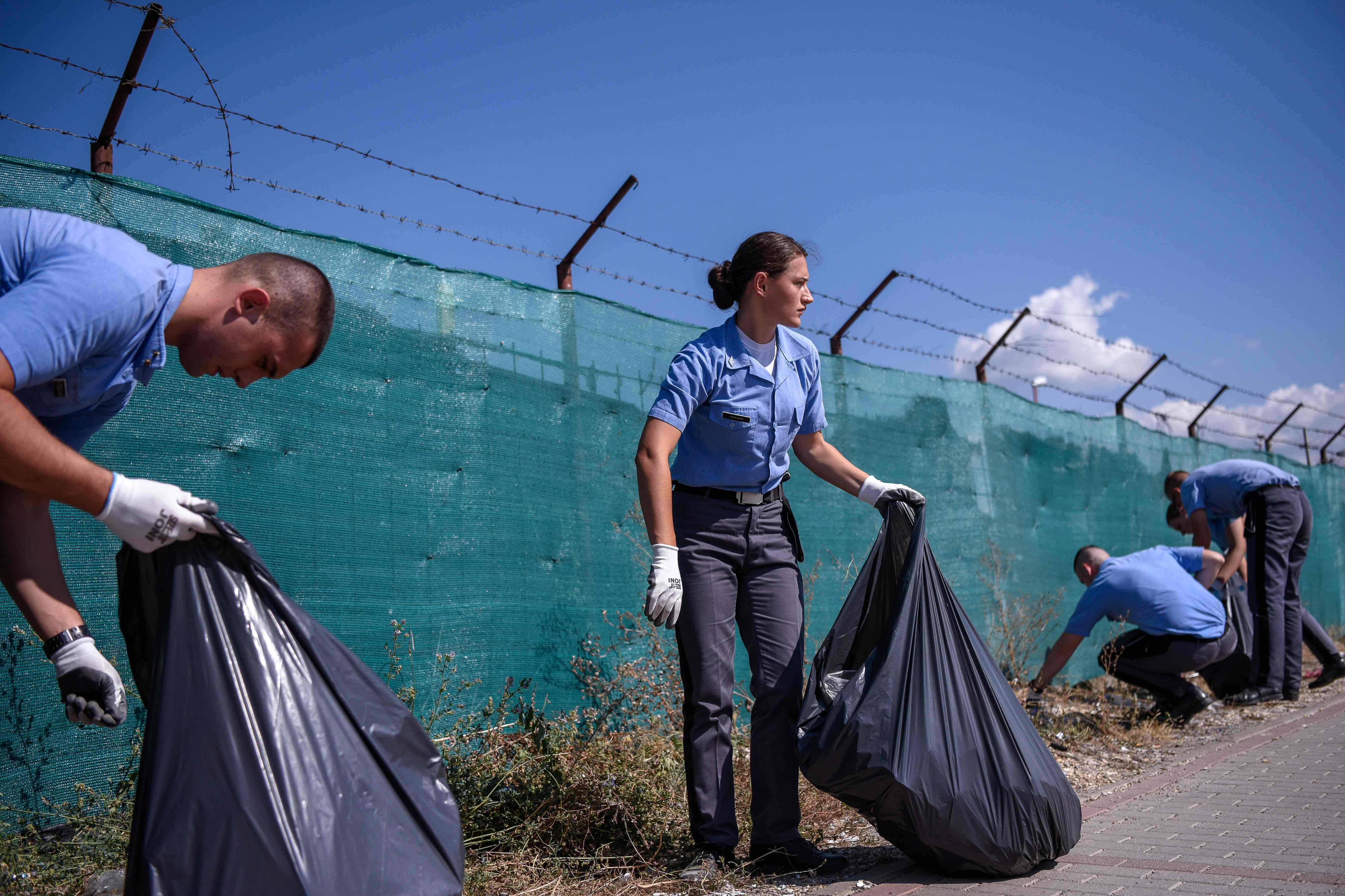 حملات النظافة فى كوسوفو 