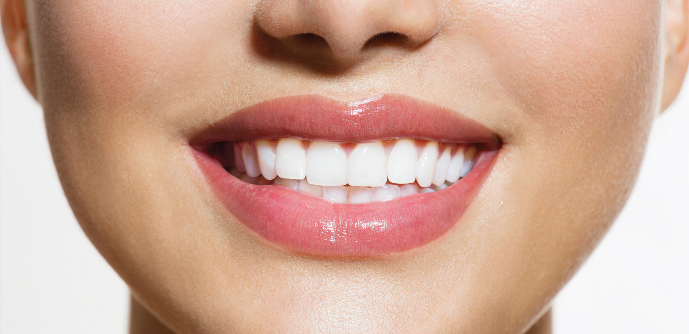 اسباب اصفرار الاسنان عديدة منها عوامل وراثية