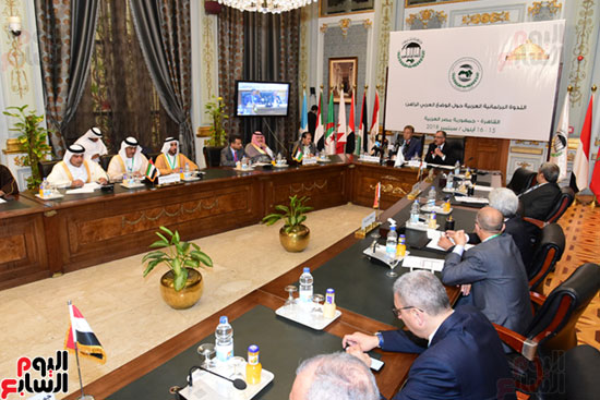  الندوة البرلمانية العربية للاتحاد البرلماني العربي المنعقدة بمجلس النواب (10)