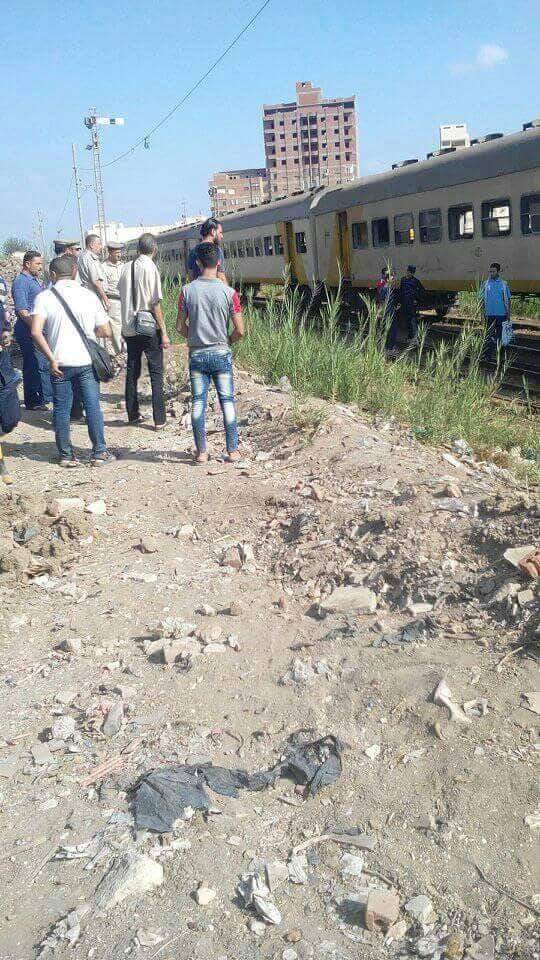 خروج قطار القاهرة طنطا عن القضبان بمحطة شبين الكوم بالمنوفية (2)