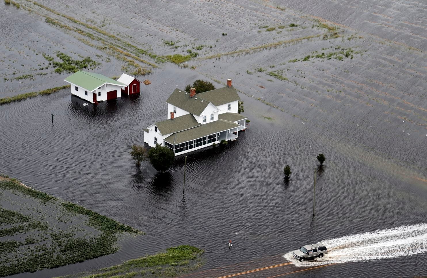 الفيضانات تهدد نورث كارولينا