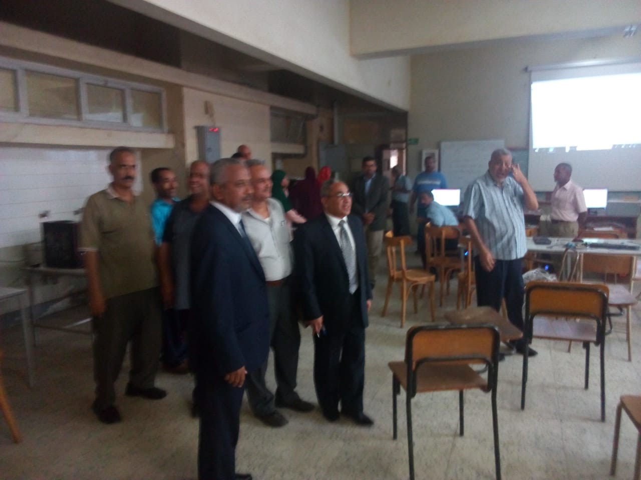 نائب رئيس جامعة الأزهر يتفقد امتحانات التصفية  (4)