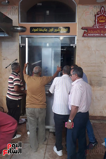 إغلاق مطعم سورى فى بورسعيد (1)