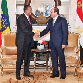 السيسى ورئيس وزراء اثيوبيا (2)