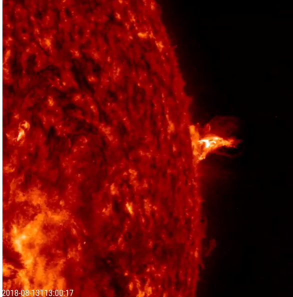 توهج الشمس بتصوير ناسا