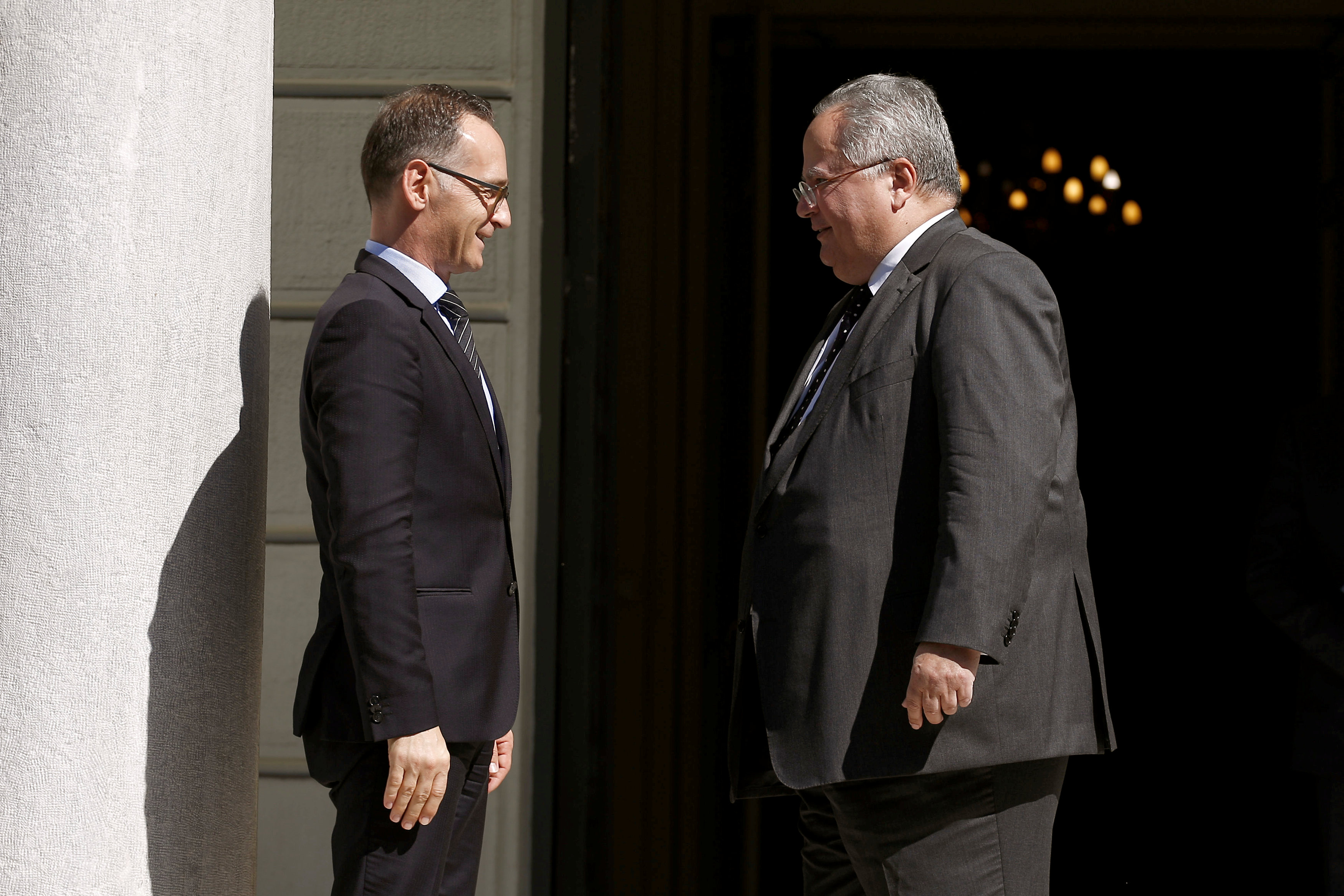 وزير الخارجية اليونانى مع نظيره الألمانى