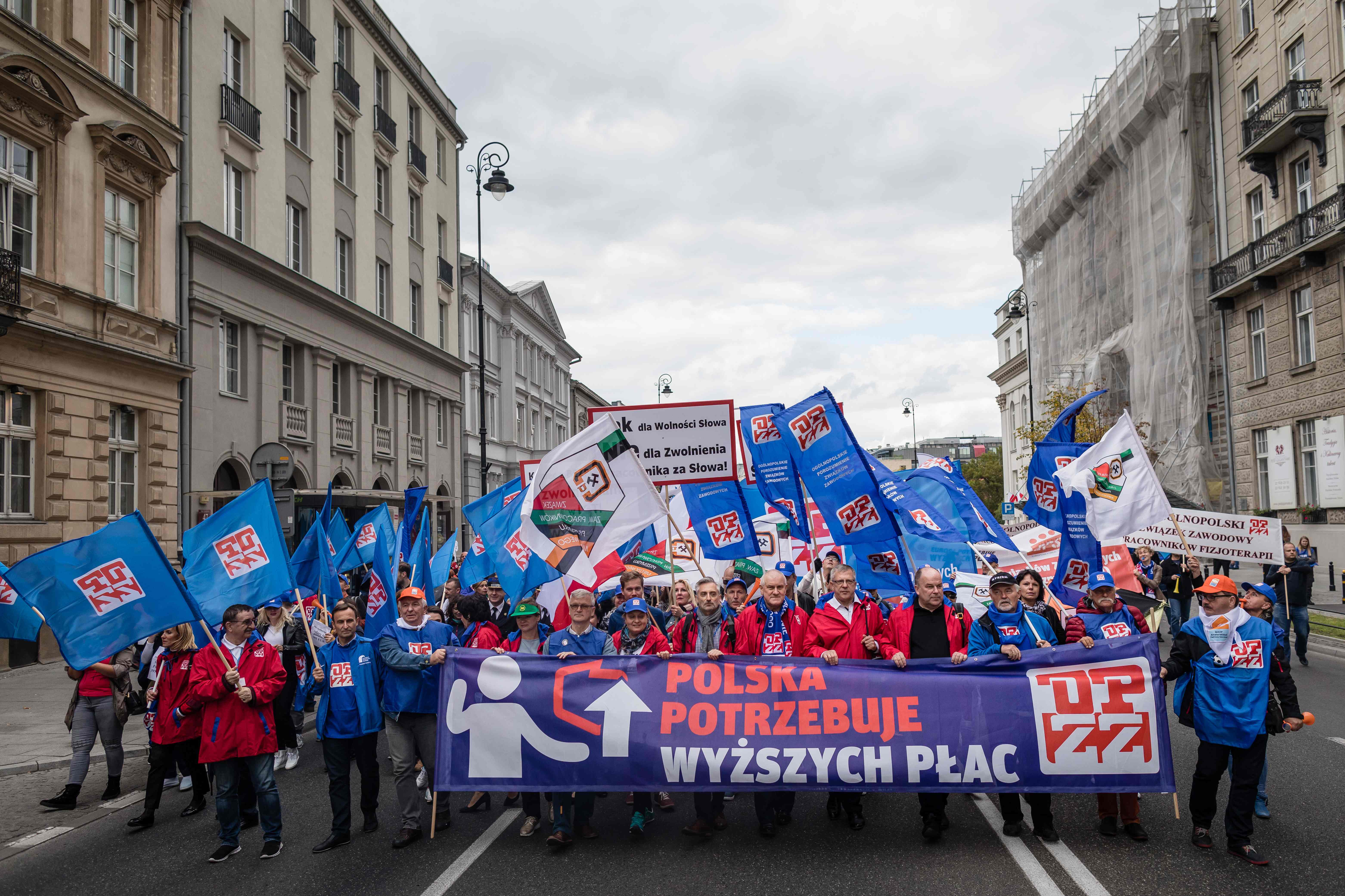المظاهرات خرجت اليوم فى العاصمة وارسو