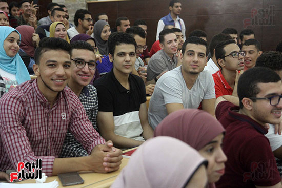 صور جامعة عين شمس (27)