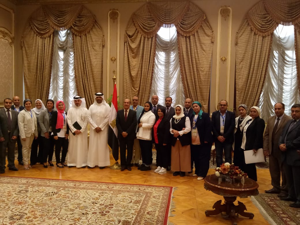 تكريم وفد مجلس النواب البحرينى (7)