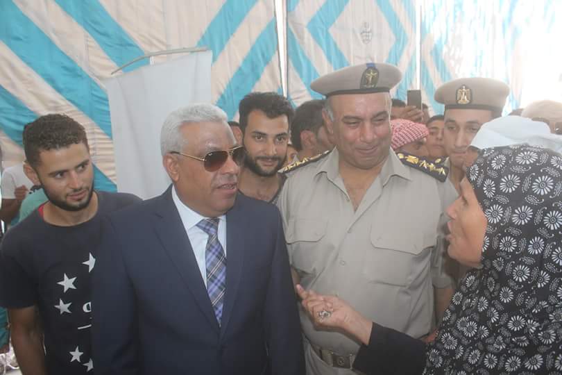  مدير أمن كفر الشيخ يفتتح مبادرة وزارة الداخلية بقرية ويتفقد الخدمات الأمنية  (2)