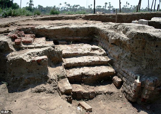 الحمام الرومانى المكتشف (1)