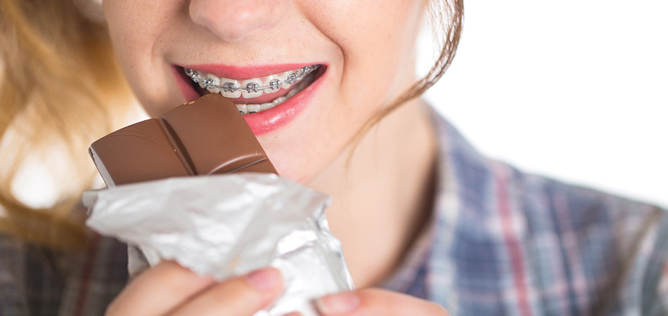 نصائح لعلاج تسوس الاسنان منها البعد عن الحلويات