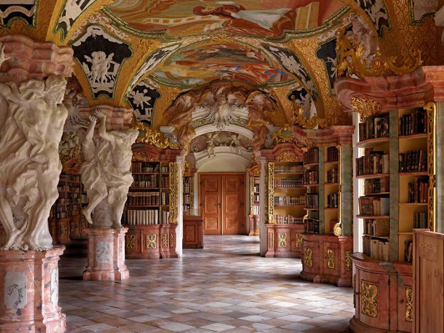 مكتبة ميتن بالمانيا