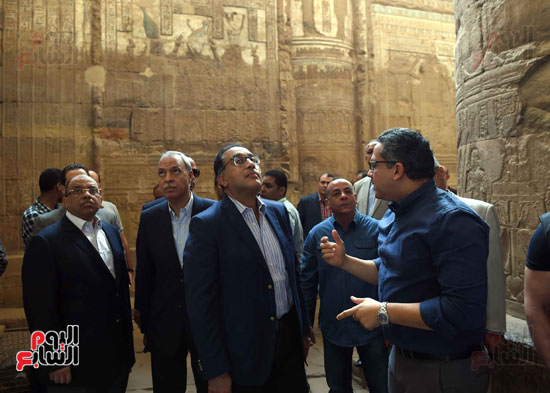 مصطفى مدبولى رئيس الوزراء زيارة معبد دندر قنا  (3)