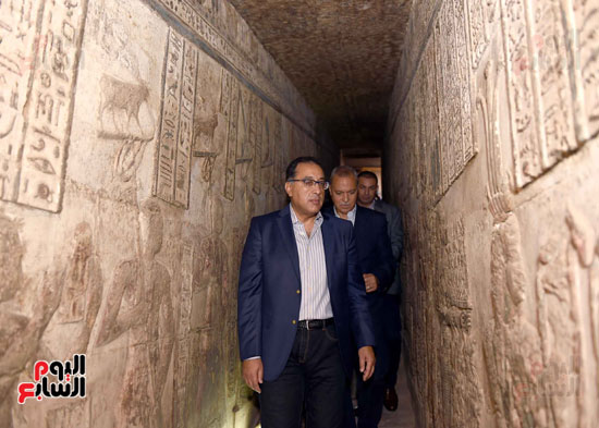 مصطفى مدبولى رئيس الوزراء زيارة معبد دندر قنا  (10)