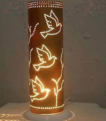                     احدي التحف المصنوعة بورشة الفنان محمد الشولي يدوياً