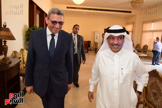 أحمد سعد الدين أمين عام مجلس النواب ونظيرة البحريني (3)