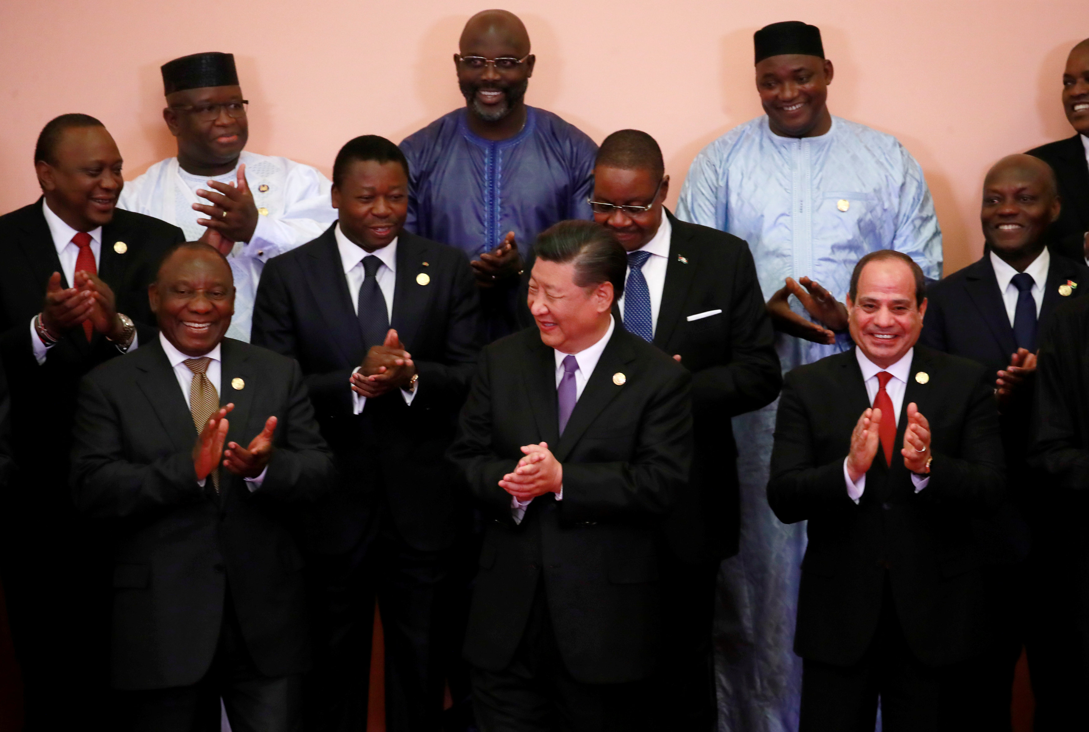 صور تذكارية لزعماء قمة الصين أفريقيا