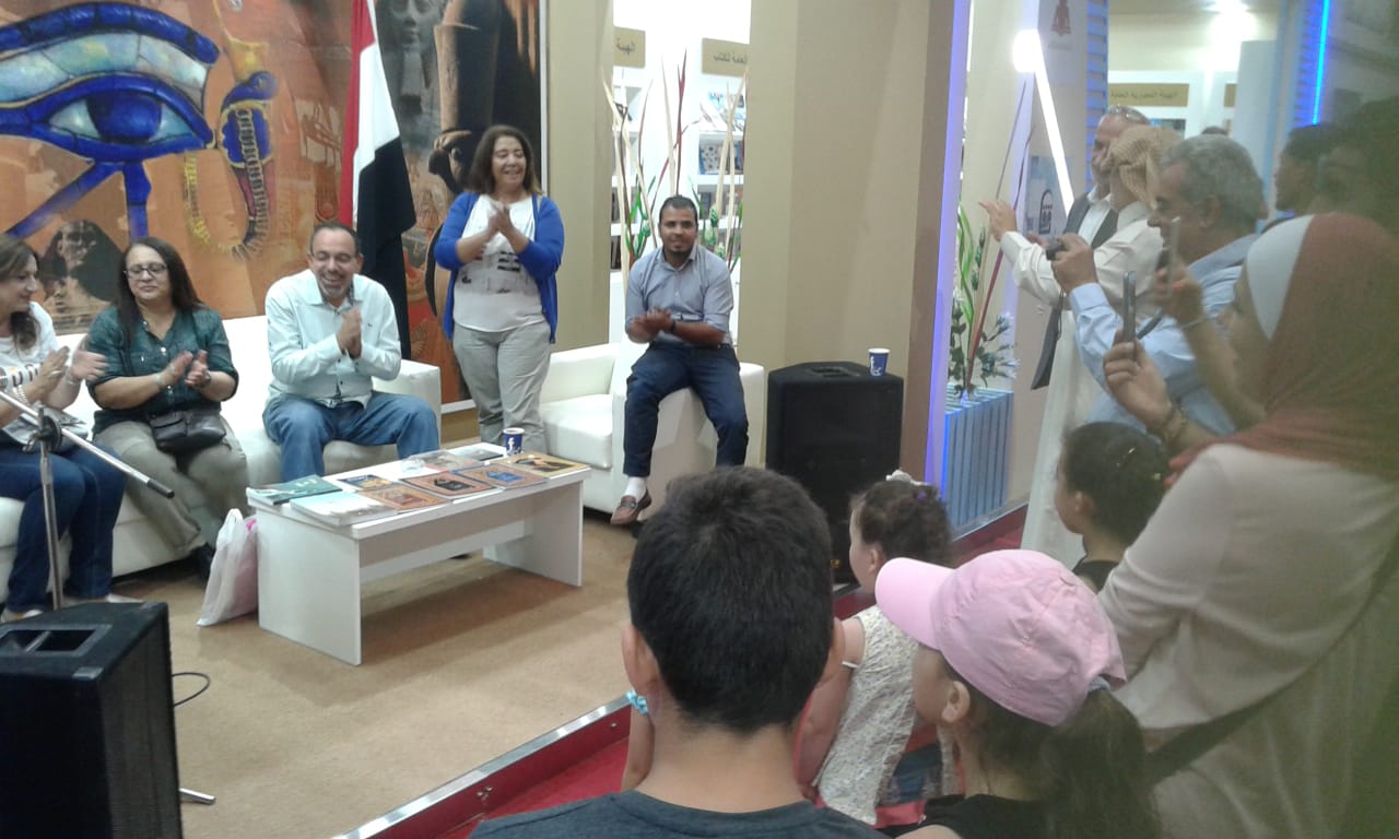 كرم مراد يودع جمهور معرض عمان الدولى للكتاب 2018 (2)