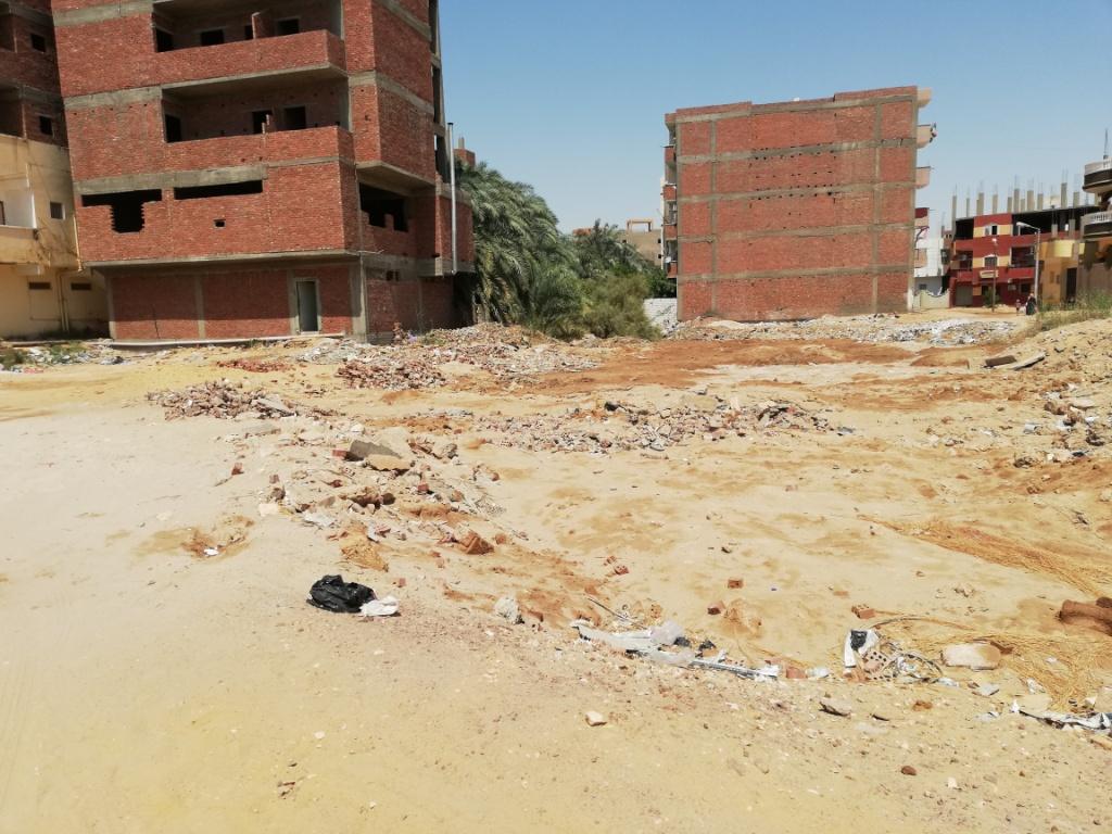 الإهمال يسيطر على حى المهندسين بمدينة موط بالداخلة (6)