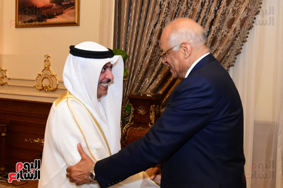 الدكتور على عبدالعال رئيس مجلس النواب يستقبل السيد الامين العام لمجلس النواب البحريني ووفد الأمانة العامة لمجلس النواب البحريني المرافق له (12)