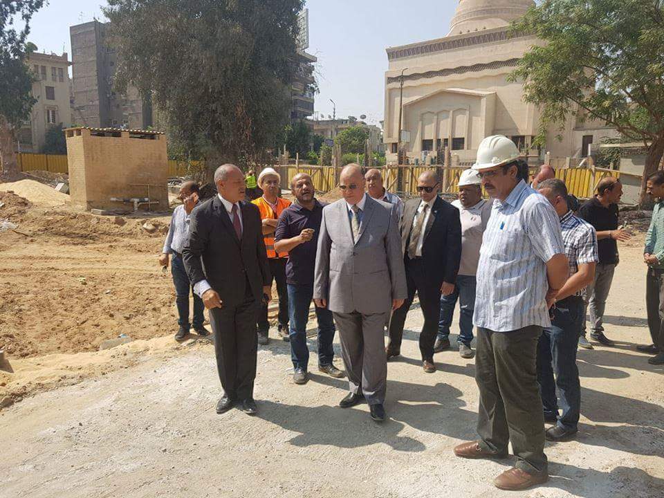 محافظ القاهرة يتفقد أعمال تطوير مدرج غرناطة بمصر الجديدة (2)