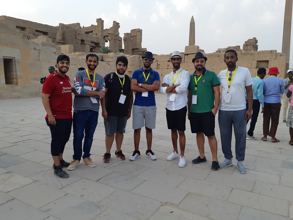              الشباب العربي خلال زيارتهم للمعابد الفرعونية بالاقصر