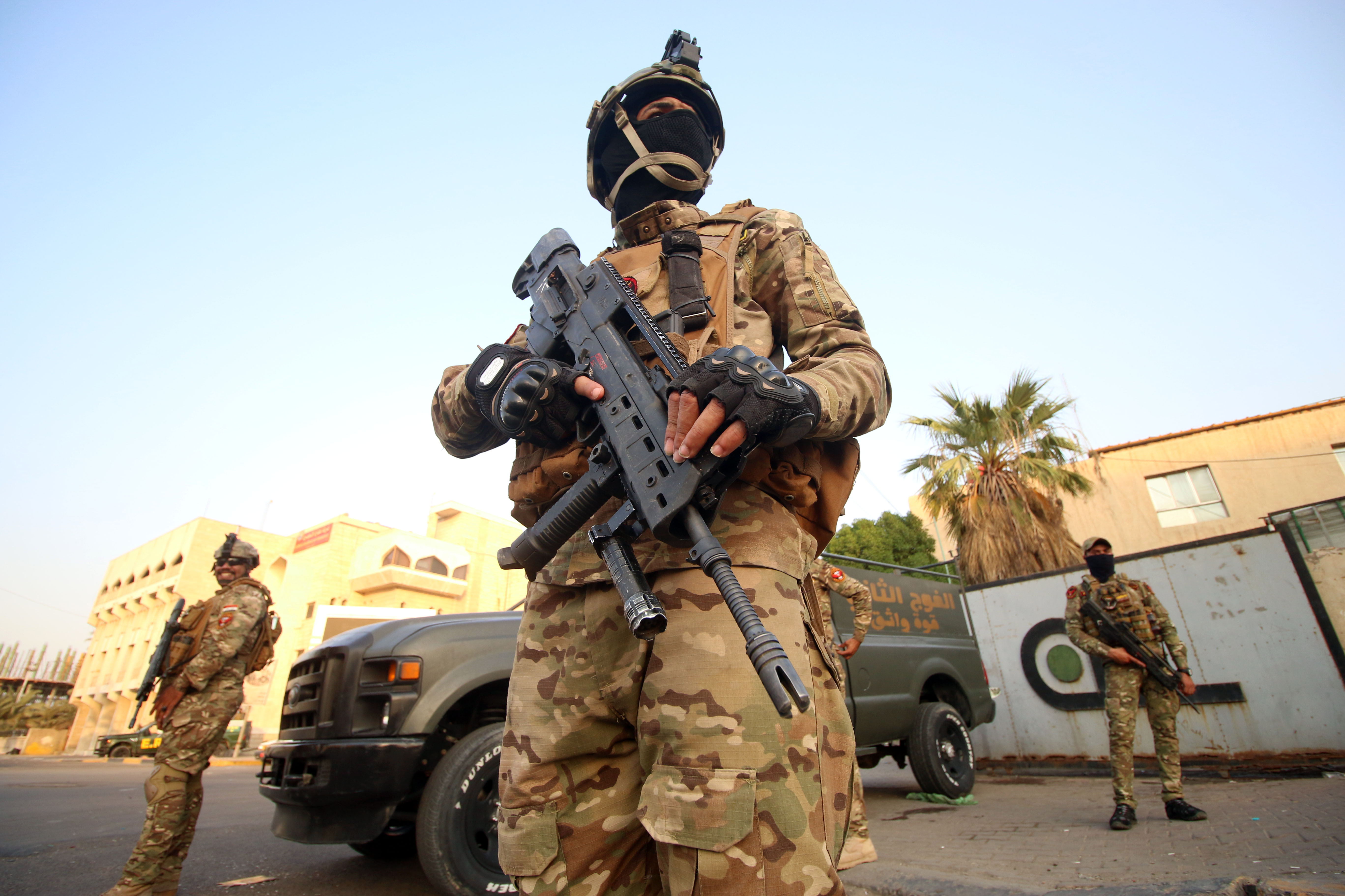 جانب من انتشار الجيش العراقى 