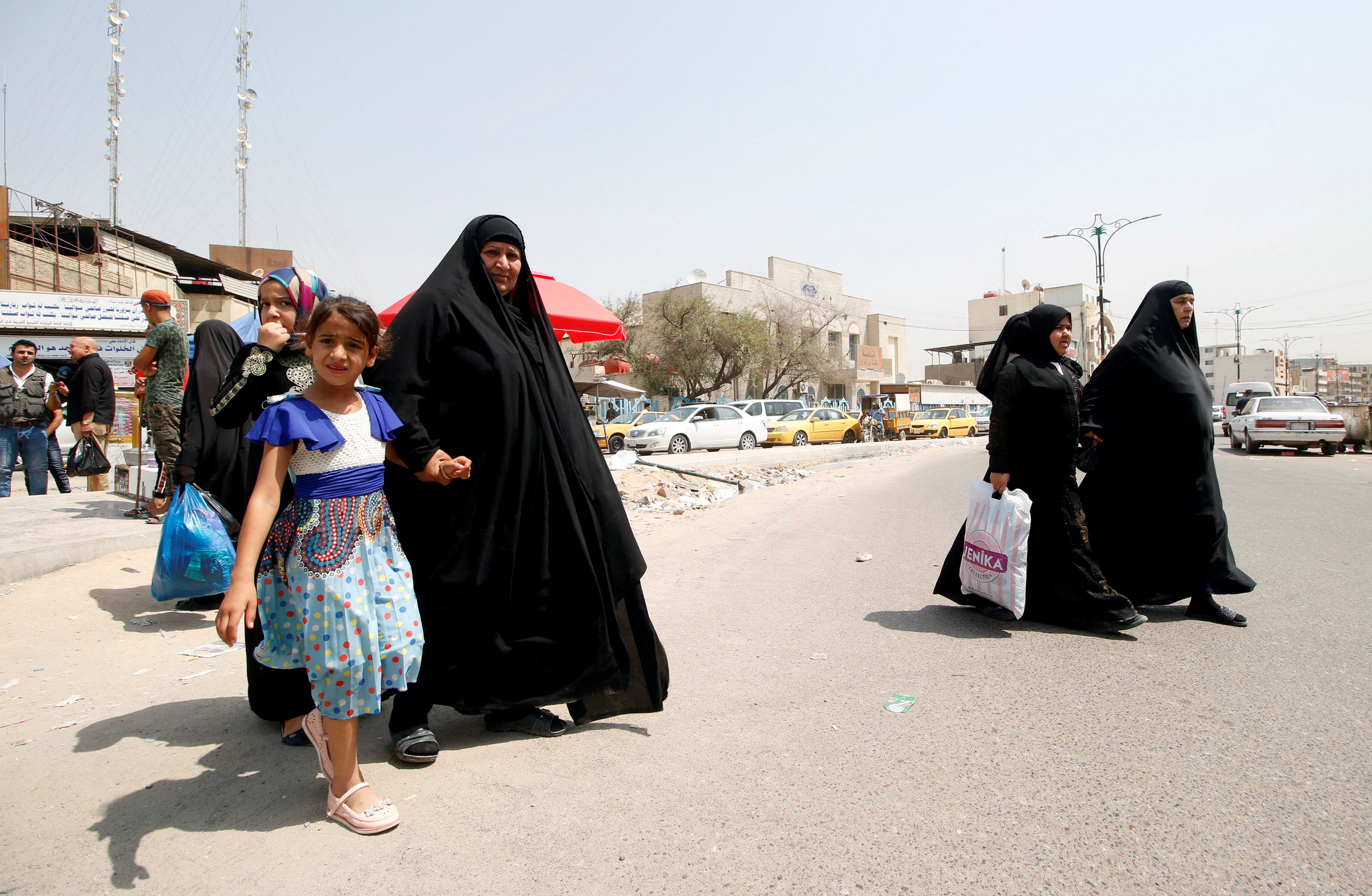 عودة الحياة لطبيعتها بالبصرة العراقية 