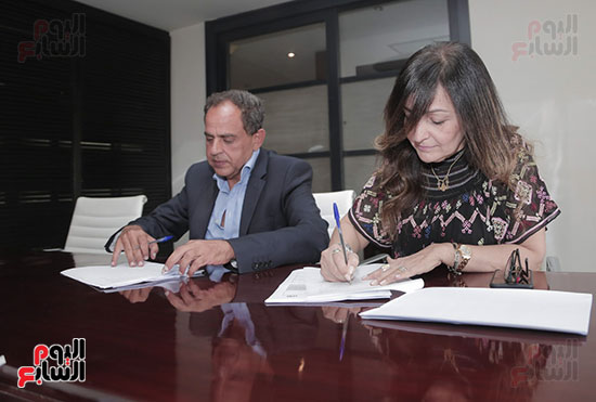 سينرجى وشبكة تواصل الشرق الأوسط MCN توقعان بروتوكول تعاون استراتيجى (4)