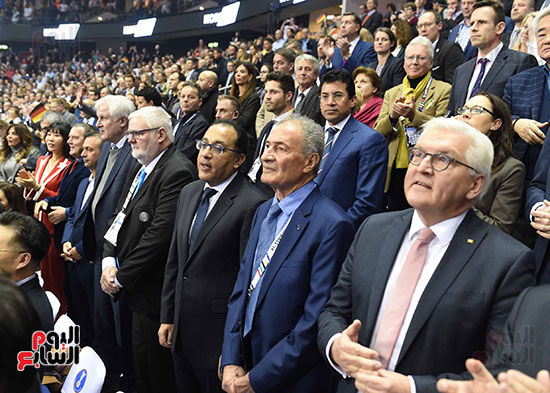 صور رئيس الوزراء يشهد افتتاح بطولة العالم لكرة اليد للرجال  (8)
