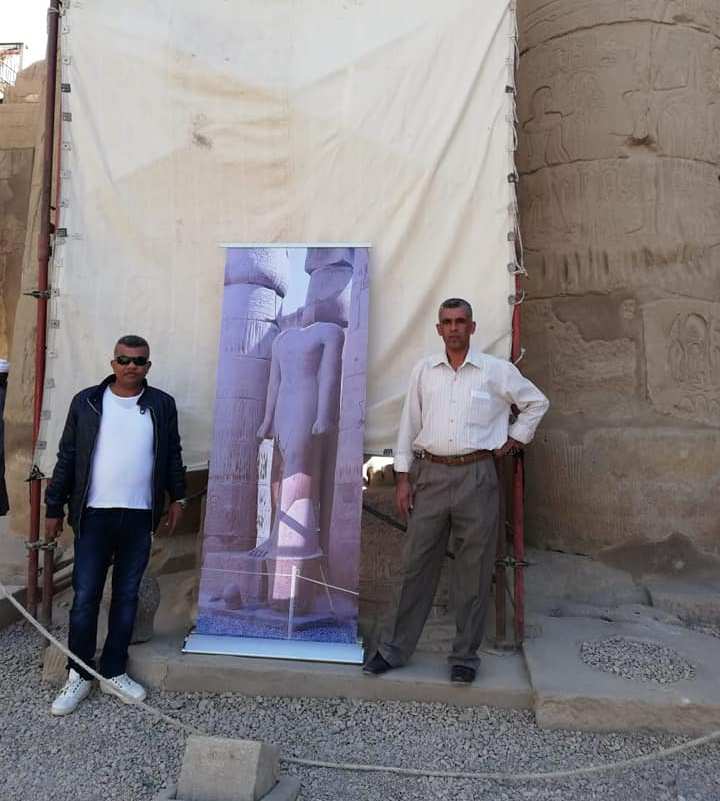 وزير الآثار يكرم مدير معبد الأقصر لنجاحاته في تركيب تمثالين لرمسيس بواجهة المعبد (3)