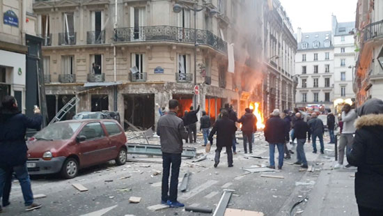 صور انفجار باريس (10)