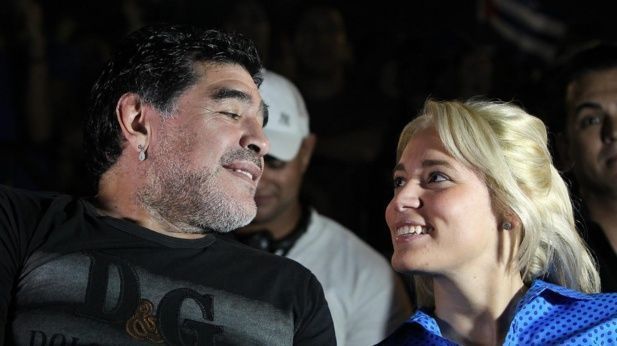 دييجو مارادونا وأوليفا