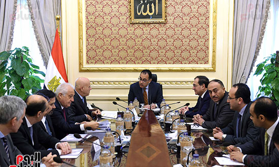 اجتماع رئيس الوزراء برئيس شركة  إيني  (2)