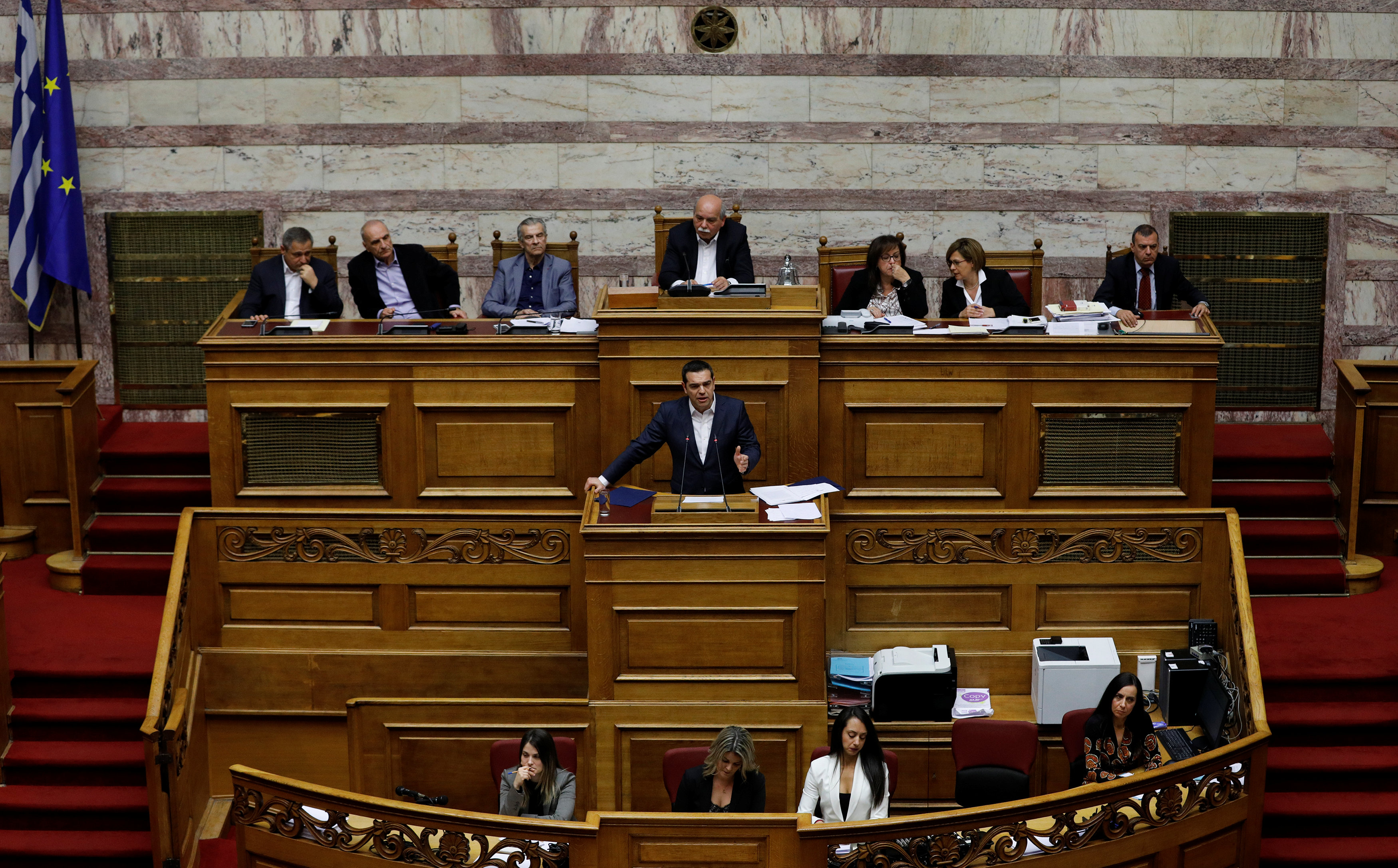 البرلمان اليونانى يمنح الثقة لحكومة رئيس الوزراء أليكسيس (4)