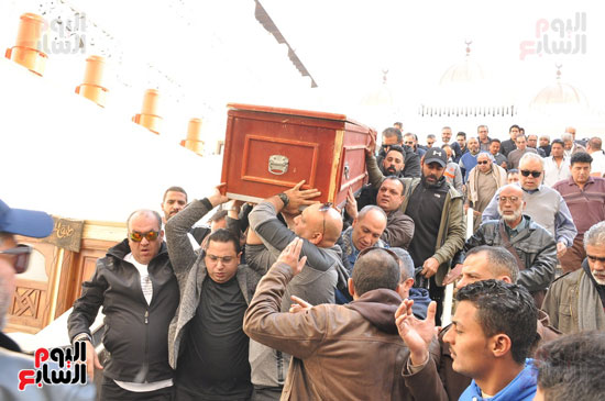 تشيع جثمان الفنان سعيد عبد الغنى (5)