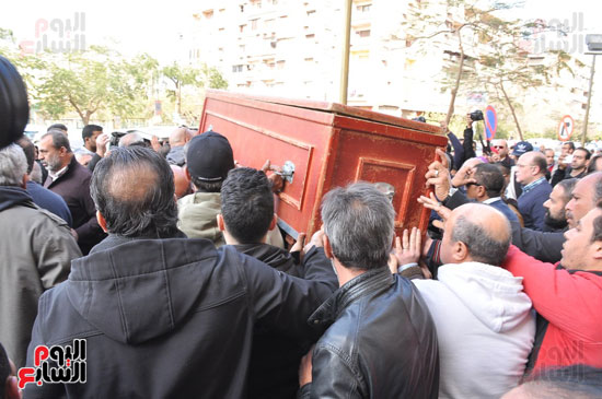 تشيع جثمان الفنان سعيد عبد الغنى (11)
