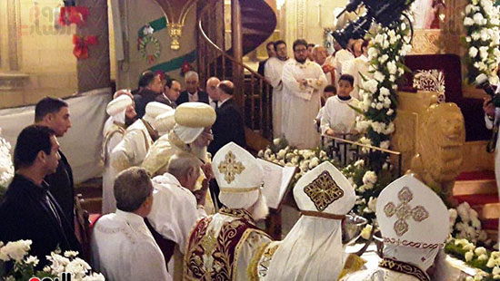 البابا-تواضروس-يترأس-قداس-عيد-الغطاس-(2)