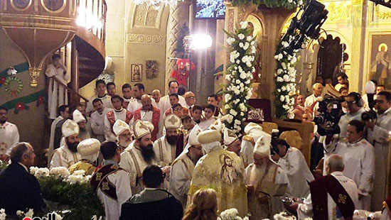 البابا تواضروس يترأس صلاة عيد الغطاس (17)