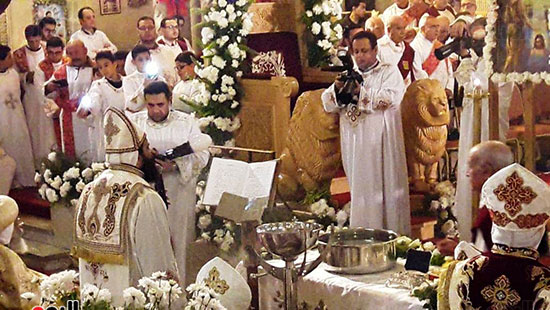 البابا تواضروس يترأس صلاة عيد الغطاس (5)