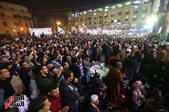 الآلاف يحيون ذكرى استقرار رأس الحسين (6)