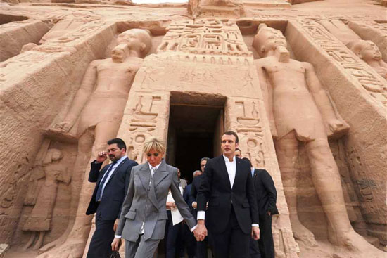 جولة-الرئيس-الفرنسى-بمعبد-أبوسمبل-(3)