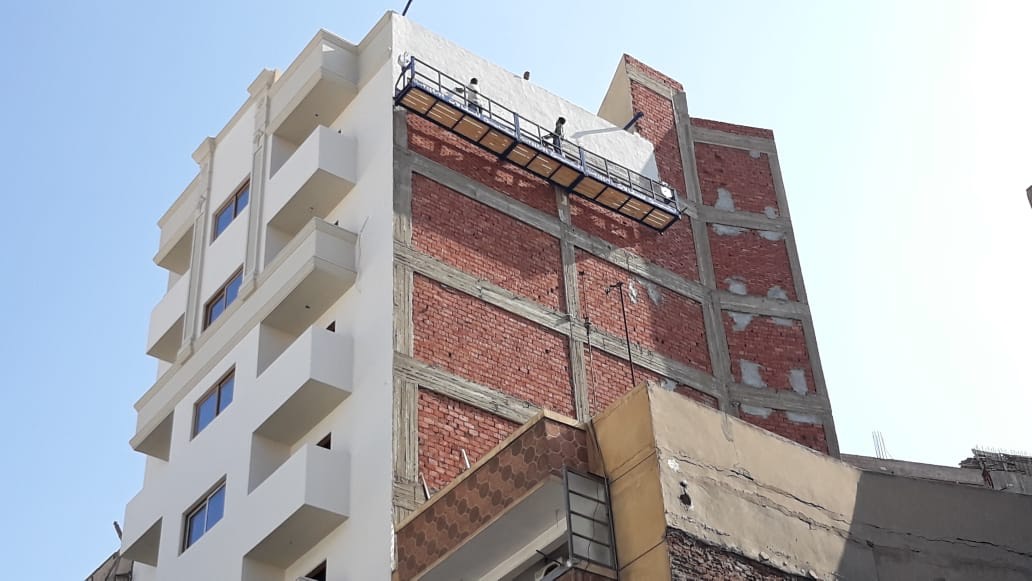 بدء تنفيذ مبادرة طلاء المباني ببورسعيد  (1)
