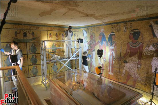 مقبرة-الملك-الذهبي-توت-عنخ-آمون-علي-موعد-مع-إحتفال-عالمي-جديد--(2)