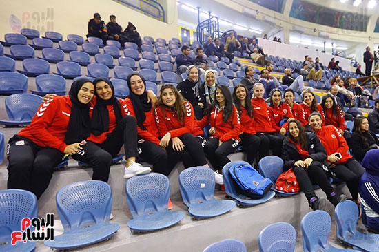 سيدات سبورتنج يهزمن الزمالك 3  0 فى البطولة العربية للطائرة (54)