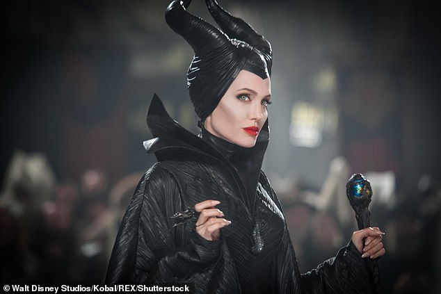 Maleficent II انتهت انجلينا من تصويره اغسطس الماضى